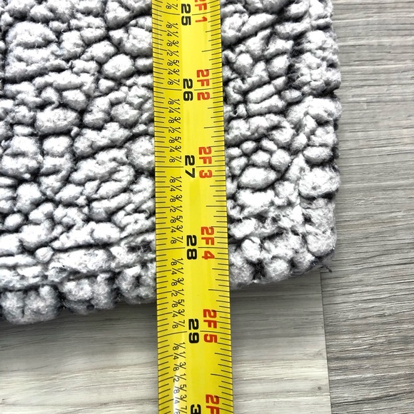 🎉 3 for 20 Men's Gray Winter Patterned Sweater - Picture 6 of 8